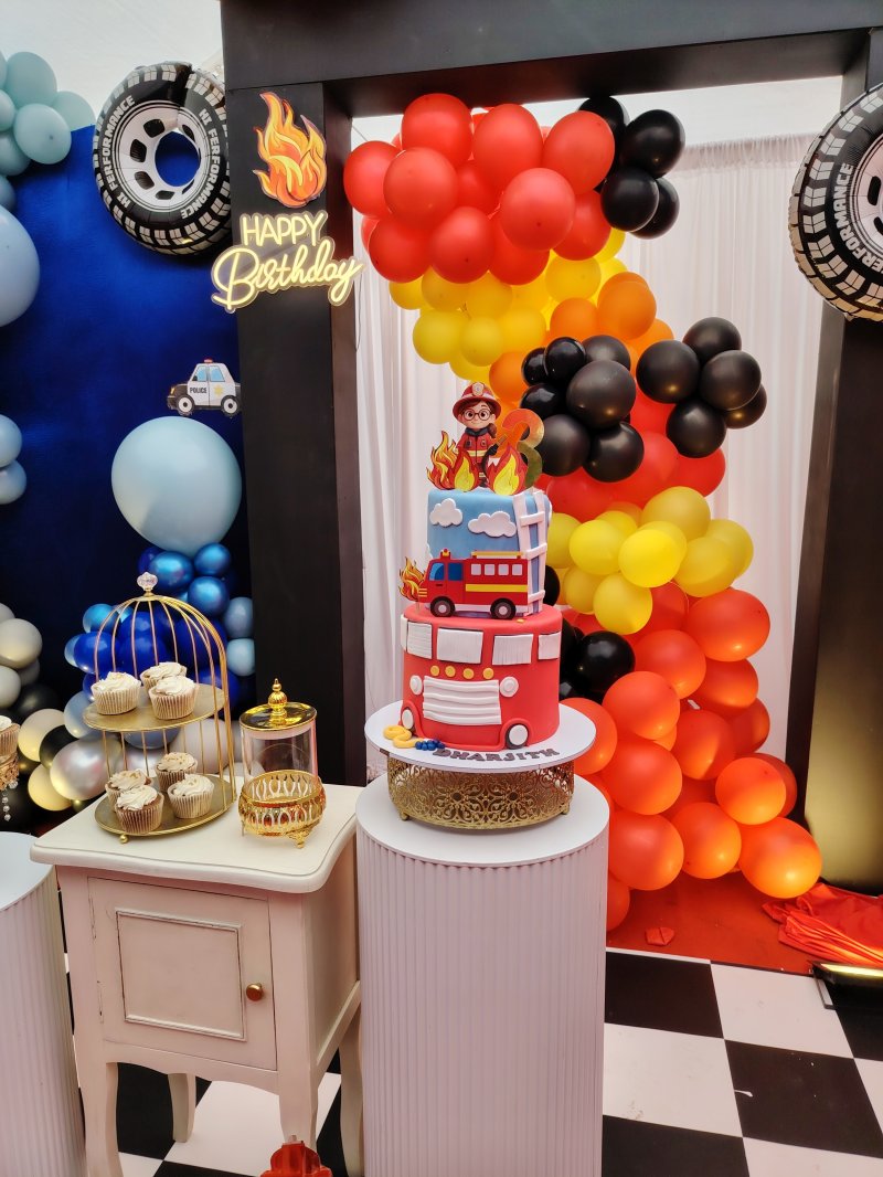 Fête Decoration — 2/3