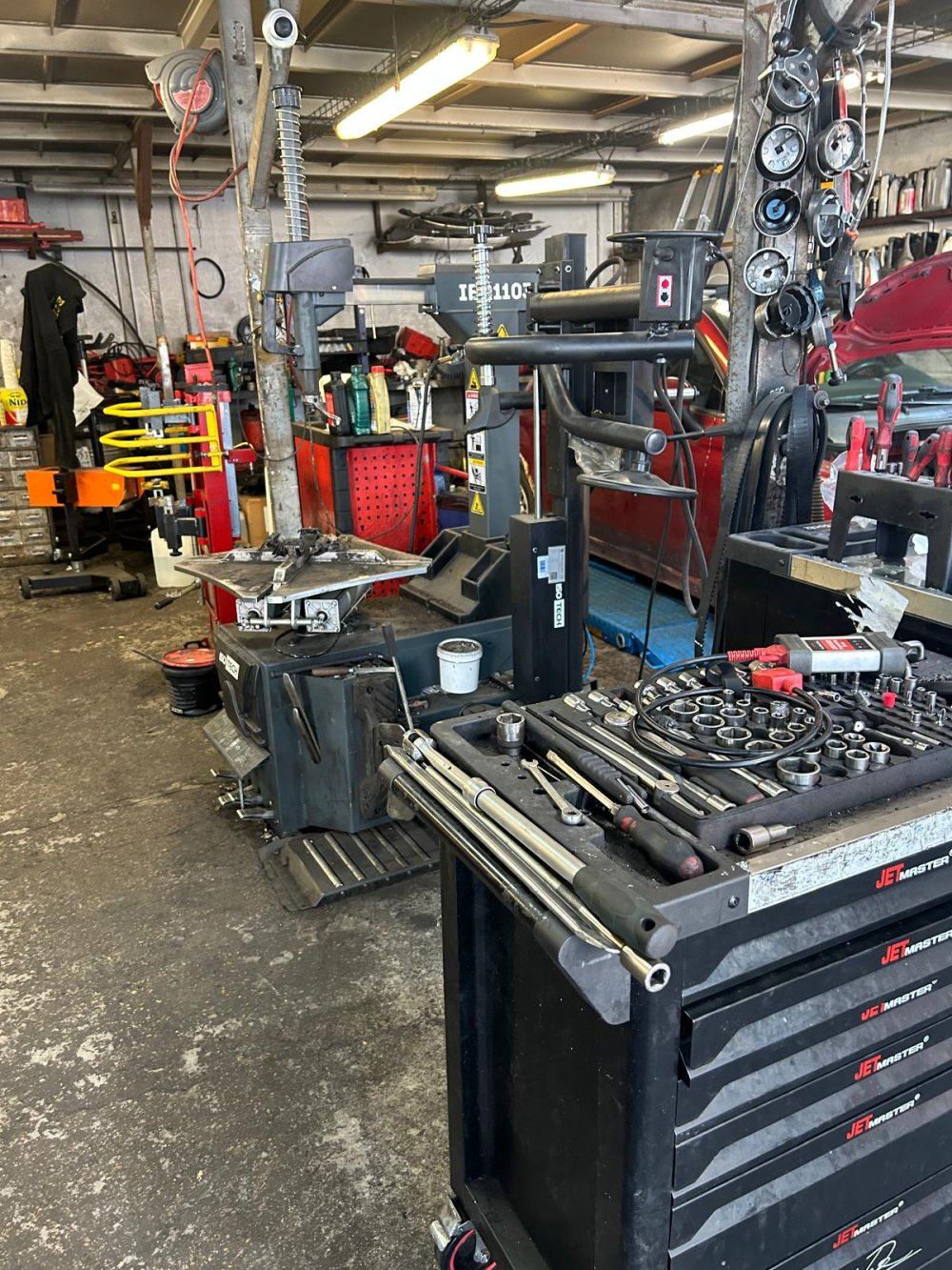 உங்கள் car-க்கு panne இருக்கா? CAPAUTO Drancy-ல் diagnostic & réparation toutes marques — 2/4