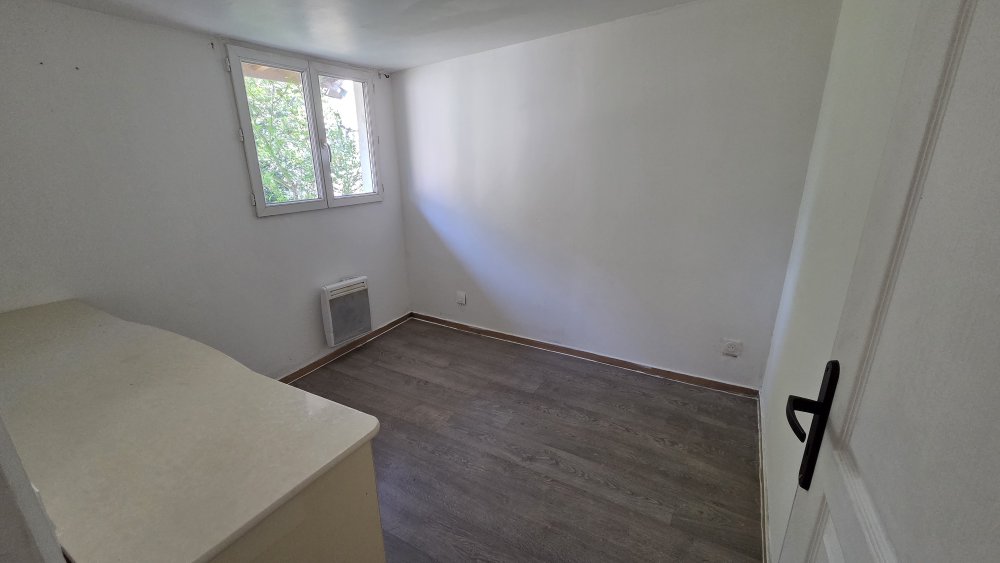 Sarcelles Saint-Brice Gare அருகில் 2 Pièces வீடு வாடகைக்கு — 3/5